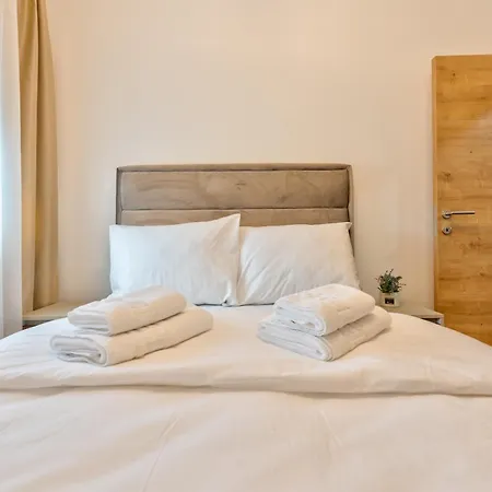 Autentik Apartment *