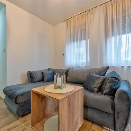 Apartment Autentik *